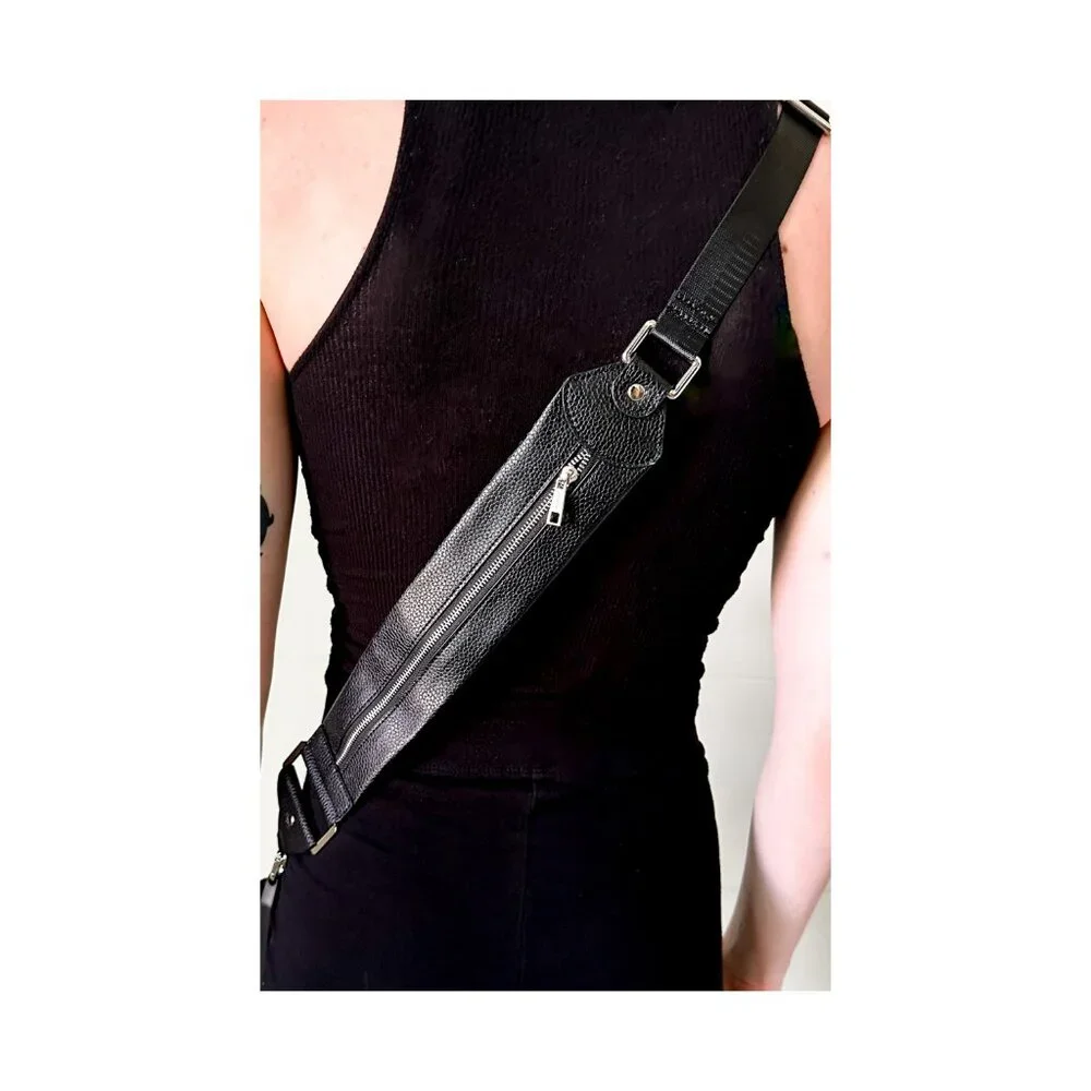 iPhone Case with Utlity Crossbody Strap With Bonus Striped Strap - Picture 4 of 7